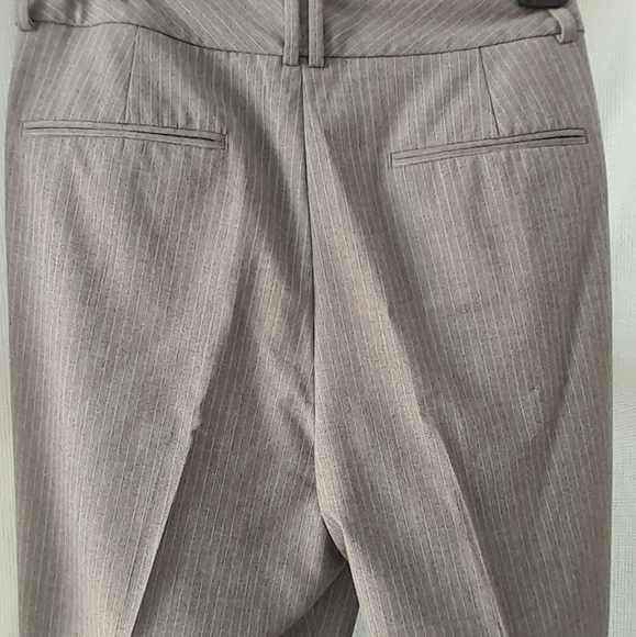 Ann Taylor 🐇 Women curvy gray pants - Picture 8 of 14